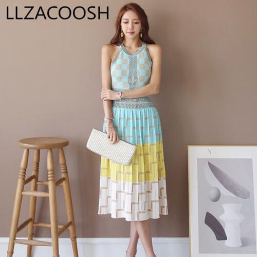 LLZACOOSH Goods For Tourism