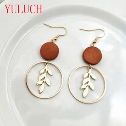 YULUCH Original Design Retro Geometric Round Korean Wooden Leaves Wild Fashion Women Earrings Office Lady Elegant Jewelry