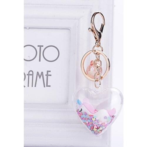 New sequined heart-shaped car keychain glitter unicorn love keychain pendant couple love keychain