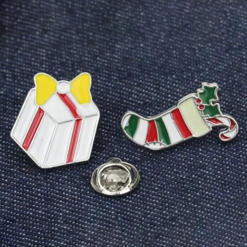 8x Christmas Brooches Christmas Pins Jewelry Snowman Elz Gift Box M