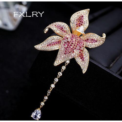 FXLRY Elegant female cubic zirconia shining flower brooch simple personality set with zircon accessories brooch jewelry