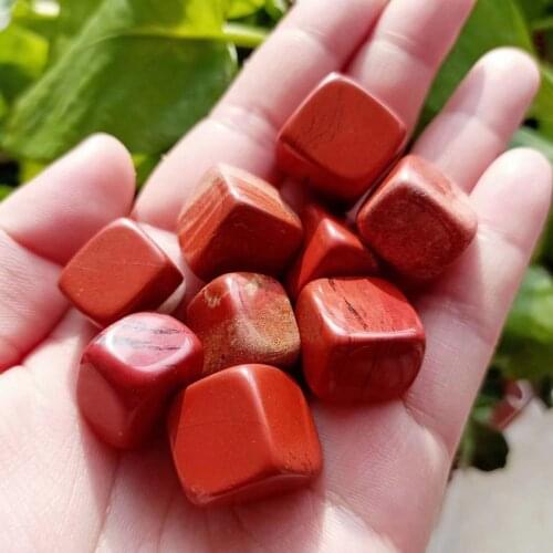 MOKAGY 18mm-25mm Natural Polished Cube Red Jasper Crystal Square Tumbled Stones for Decoration 5pc