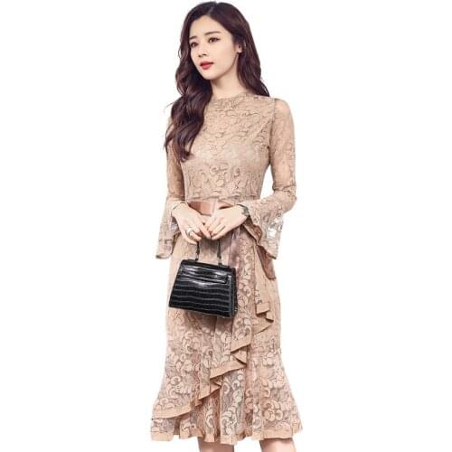 Spring and autumn new Korean lace stitching long paragraph self-cultivation trumpet sleeves were thin solid color Type A dress