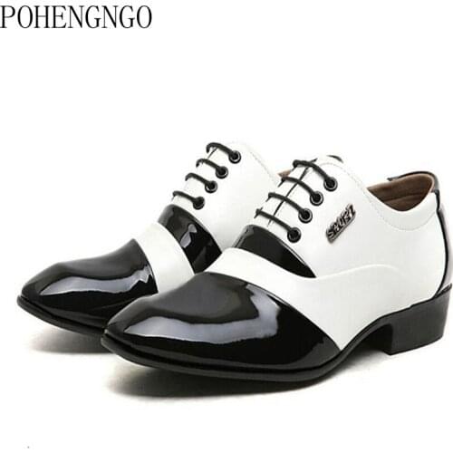 2021 New Classic Brogue Men Formal Shoes Luxury Oxford Footwear Fashion Patent Leather Men Shoes office Wedding Men Dress Shoes