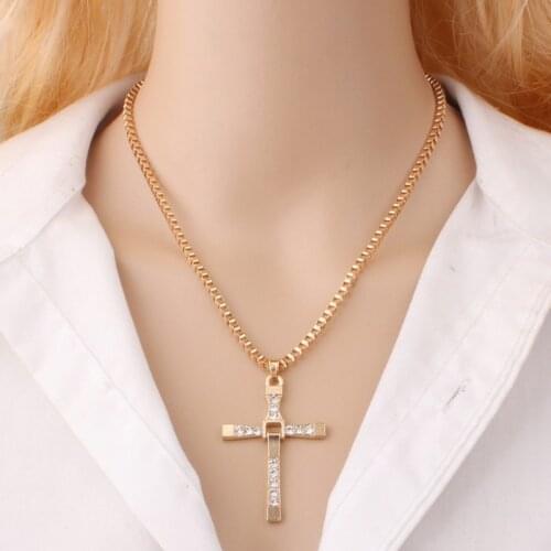Fashion Trend Speed Cross Alloy Necklace Ornaments Male FemaleEuramerican Style Hip Hop Street Cross Pendant Chain BOYS GIRLS