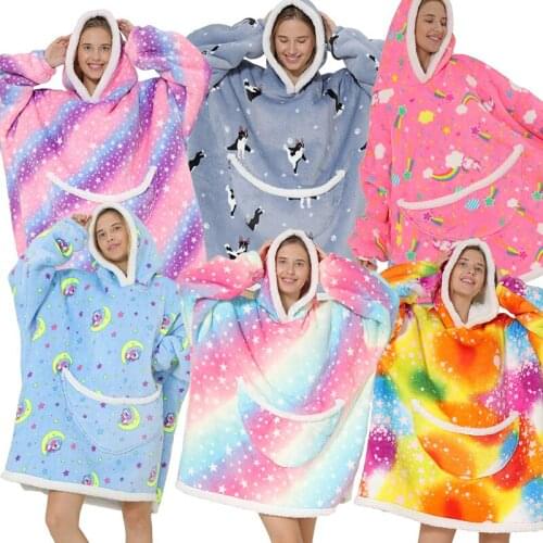 Mother and Girls Winter Anti-Cold Warm Keep and Windbreak Soft Wearing TV Flannel Blanket Hooded Blankets Winter Clothes