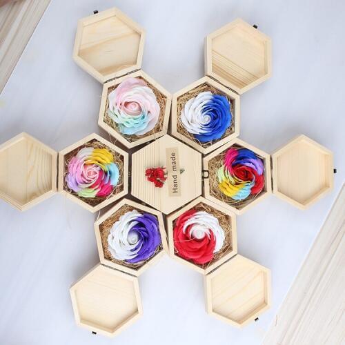 1PC Rose Scented Soap Flower Petals Heads With Wooden Box For Valentines Day Birthday Gift Artificial Flowers For Decor MQ 016