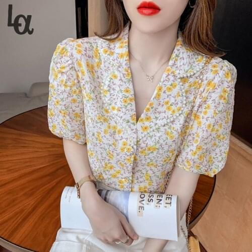Shirts Women Floral Retro Elegant 3 Colors Embroidered Flares Harajuku Trendy Ladies All-match Design Casual Summer Blasas New