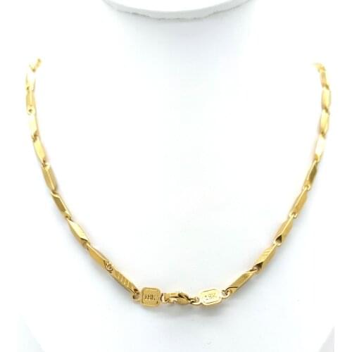 Sky Talent Bao Chokers On The Neck