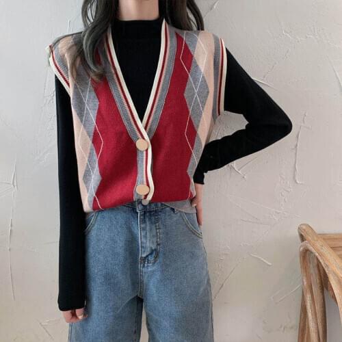 Knitted vest womens spring and autumn 2020 new versatile sweater vest coat loose short fashion clip