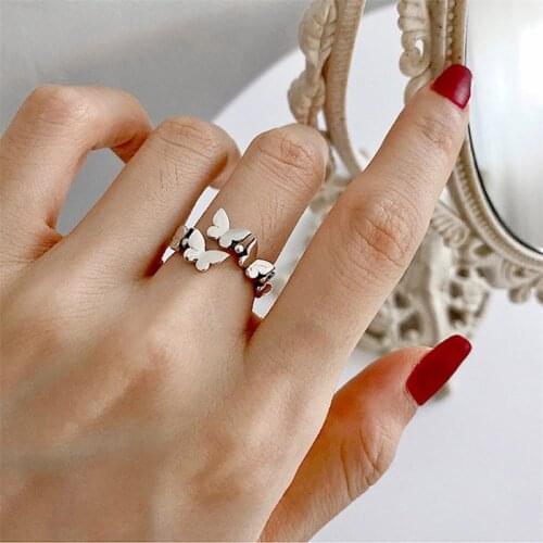 Yungqi Vintage Dancing Moving Butterfly Rings Insect Open Adjustable Finger Knuckle Midi Rings For Women Girls Wedding Jewelery