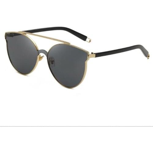 New 2019 Accessories sunglasses for men and women Luxury metal Retro Sunglasses UV400 lady sun glasses fashion metal glasses