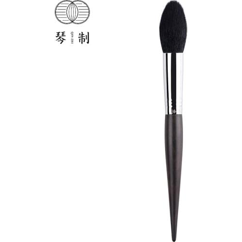 QINZHI Professional Handmade Make Up Brush G031 Tapered Blush Highlighter Brush Soft Saikoho Goat Hair Makeup Brushes