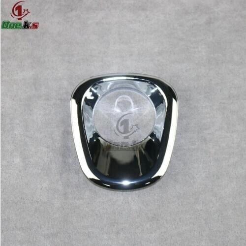 GL1800 Honda Gold Wing GL1800 2001-2011 Chrome-plated fairing Gold Wing motorcycle middle lock decorative cover