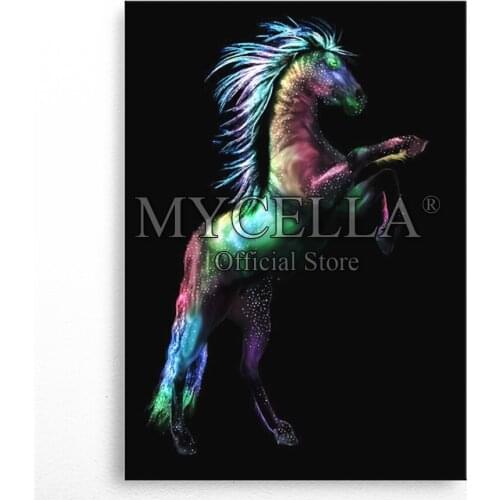 Full 5D DIY Diamond Painting A Glowing Horse Animals Diamond Embroidery Cross Stitch Diamond Mosaic Home decor Supplies Posters