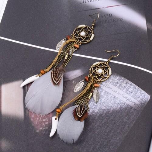 Jastie Beach Retro Bohemian Women Earrings Feather Leaf Pendant Jewellery Earrings Hollow Design Circle Shape Earring
