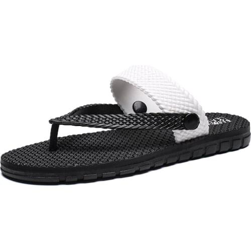 New Arrival 2021 Summer Mens Slippers Garden Beach Sandals Open Toe Flip-flops Slides Men Non-slip Sole Massage Water Footwear
