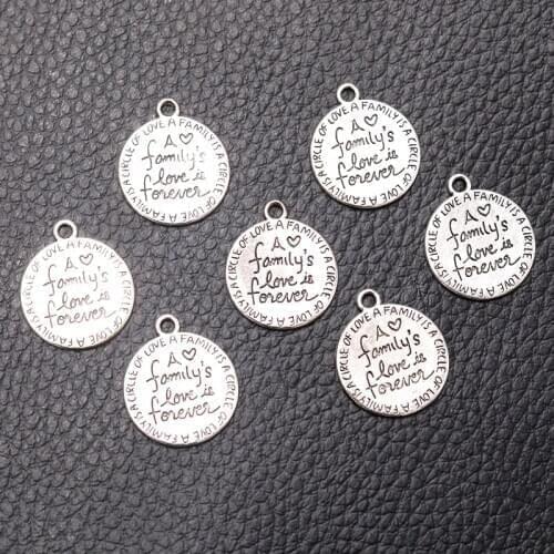 20pcs Silver Color 20*17mm Lettering* A Family’s Love Is Forever * Tag Charms DIY keychain bracelet Pendants A2228