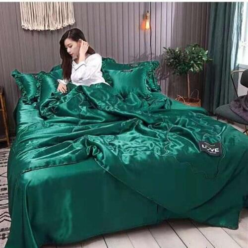 Summer Blanket Ice Silk Quilt Washable Cool Feeling Naked Sleeping Air Condition Thin Duvet Children Twin Queen Bedding quilts