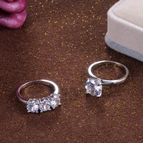 Huitan Dazzling Cubic Zircon Stone Women 2PC Bridal Ring Sets Factory Wholesale Lots&Bulk Girls Shiny Accessories Bridal Rings