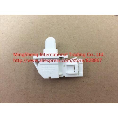 Original new 100% SDKNA20900 refrigerator door switch door button reset switch new stock