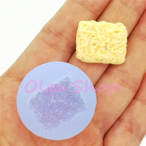 QYL484 21.4mm x 17.5mm Silicone Mold Fondant Cake Decoration Candy Resin Clay Earrings Necklace Craft Soap Candle FOOD SAFE