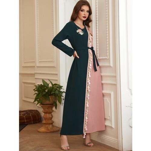 Womens Clothes Beautiful Retro Green Powder Hit Color Tassels Handmade Flowers Rhinestone Long-Sleeved Dress Muslim Ladies Robe