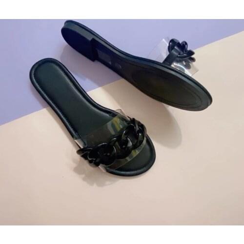 2021 new sandals fashion big chain decoration upper color cute wind sandals European and American large size flat slippers