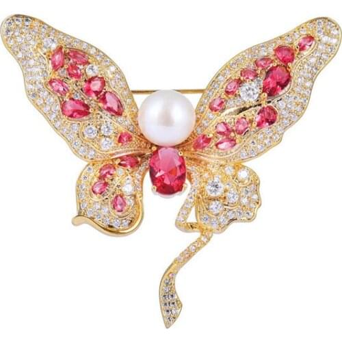 Winter New Fashion Crystal Butterfly Brooch Jewelry For Women Cute Insect Corsage Designer CZ Stone Pearl Brooches Pins