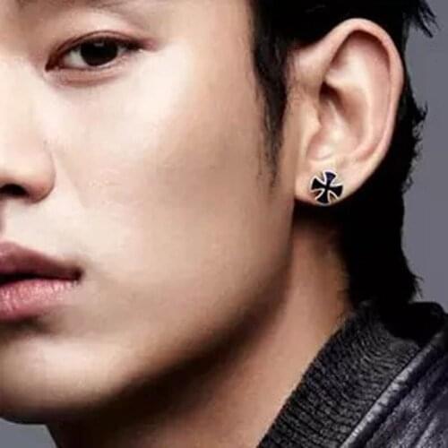 Retro Cross Stud Earrings for Men Fashion Cool Punk Earring Trendy Charm Enamel Black Cocktail Party Male Jewelry