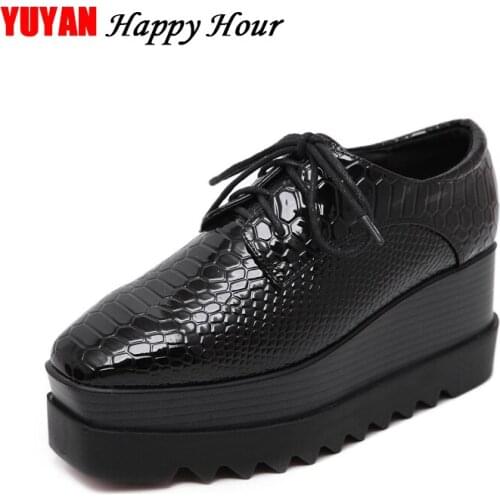 YUYAN HAPPY HOUR Sports Shoes