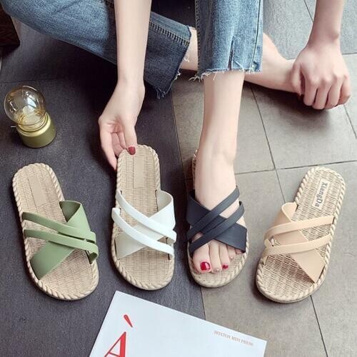 Sandals and Slippers Female 2020 Summer Students Casual Outdoor Korean Soft Fashion Beach Shoes Womens Comfortable Home Flats