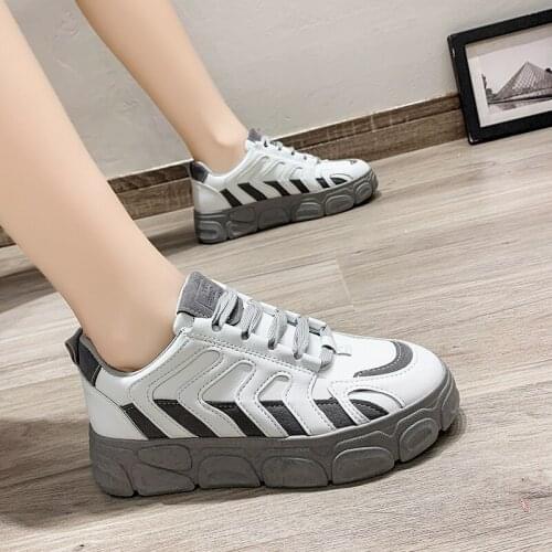 Black womens sports shoes tide spring and autumn new all-match color matching platform casual shoes breathable and comfortable