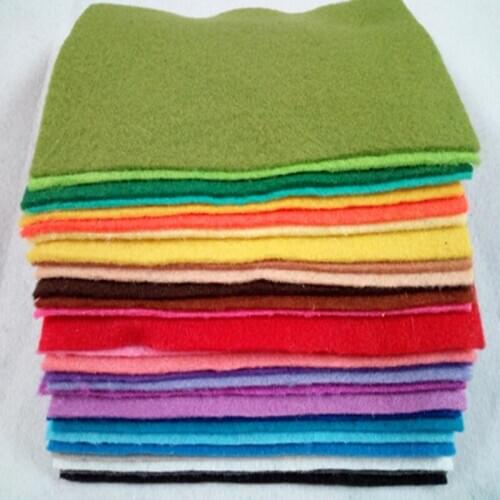 Extremely Soft 1.4MM 15x10cm 28 colors/lot Polyester felt fabric,nonwoven DIY felt fabric DIY sewing material