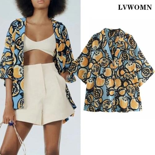 LVWOMN Women Blouse shirt 2021 Fashion Texture Floral Printed Oversize Shirt Women Summer Large Size Short Sleeve Tops Chic