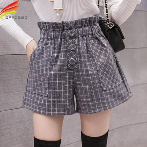 New 2020 Winter Woman Shorts High Elastic Waist Pockets Wide Leg Gray Khaki Plaid Woolen Shorts Women Casual Outwear Short Pants