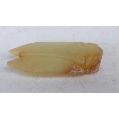 YIZHU CULTUER ART Collection Old China Xinjiang Jade Carving Cicada Statue Pendant Decoration Gift