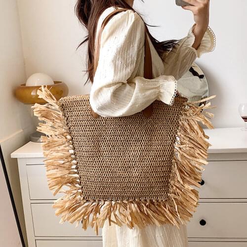 Bohemian Tassel Women Straw Bag Designer Spike Paper Rattan Shoulder Bags Large Capacity Casual Handbags Summer Beach Woven Bags