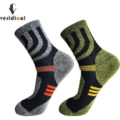 Coolmax Athletic Sport Socks Mens Damping Towel Bottom Outdoor Basketball Endurable Breathable Terry Travel Socks Hot Sell