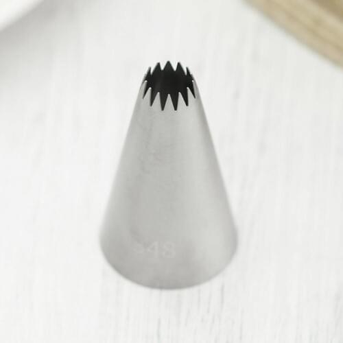 #348 Medium Size Open Star Piping Nozzle Cream Paste 14-Teeth Icing Tips Cup Cake Decorating Tools For DIY Meringue