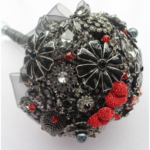 EMS free shipping 2017 black and red wedding bouquet / bridal jewelry holding flowers wedding custom heart-shaped bouquet bridel