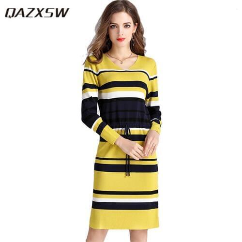 QAZXSW 2018 New Spring Women Dress Striped Ladies Plus Size Dress Harajuku V-Neck Casual Teenager Girl Dress Vestidos Robe HB618