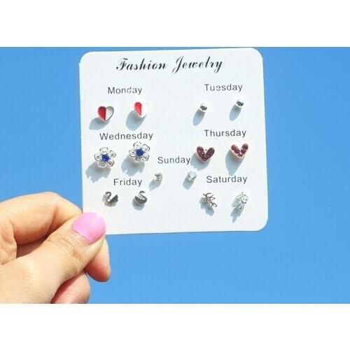 Korean version of the best selling simple simple sweet set small earrings