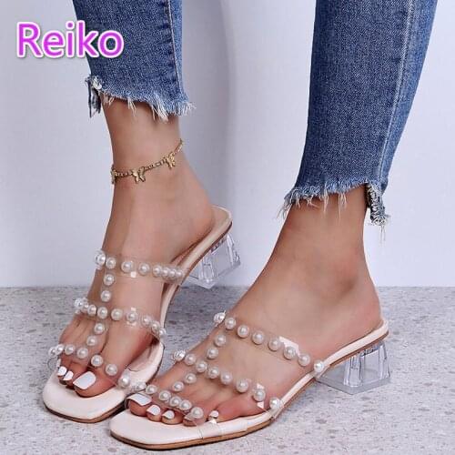 2021 summer new pearl transparent crystal medium thick heel slippers open-toed fairy sandals and slippers for female outer wear