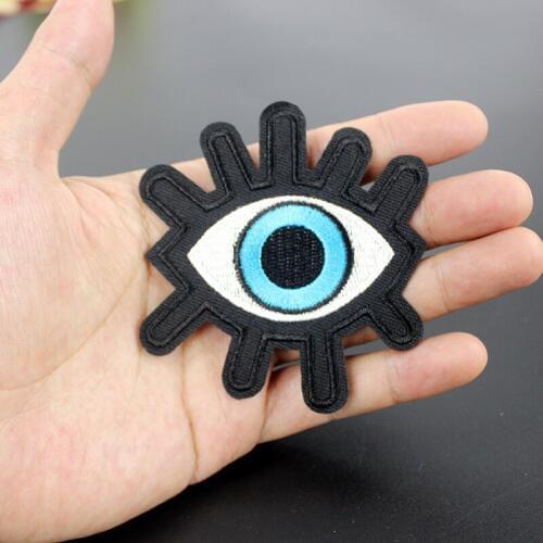 1Pcs Fashion clothes Patches badge Hot Iron Mending Embroidered eyes Patch Applique for Jacket Jeans DIY