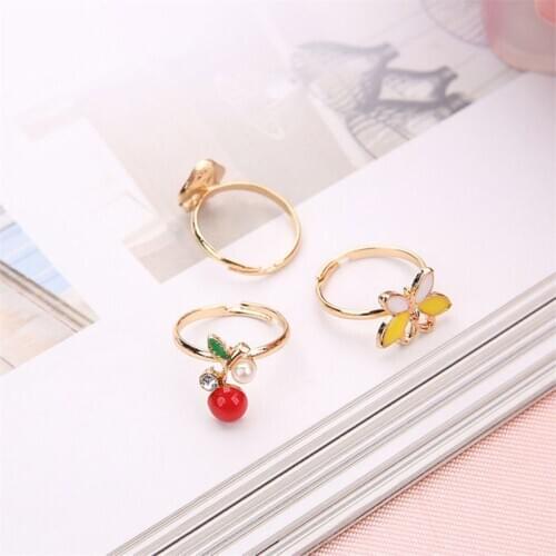 5pcs Fancy Adjustable Cartoon Rings Party Favors Kids Girls Action Figures Toy 24BE