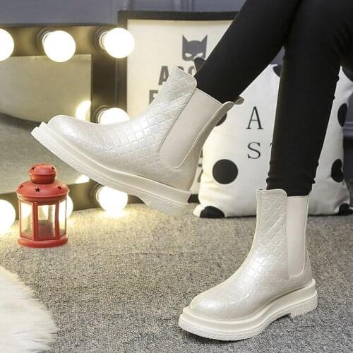 Women Chelsea Ankle Boot PU Leather Autumn Short Boots Thick Platform Fashion Womens Shoes Lady Slip On Casual 2021 New Female