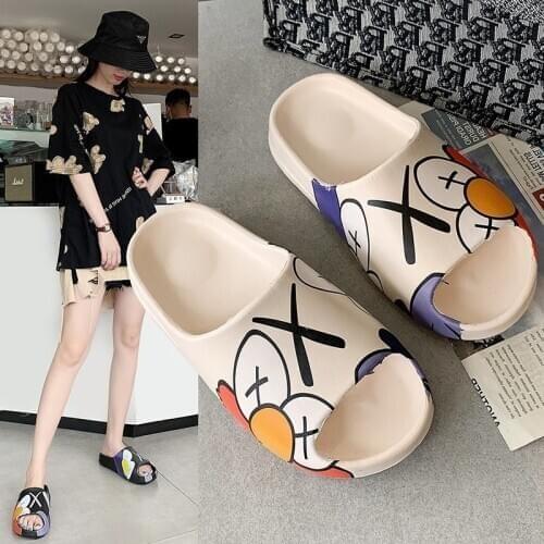 Summer New Graffiti Coconut Slippers Womens Outdoor Beach Slides Ladie Indoor Home Non-Slip Sandals Female Bathroom House Shoes