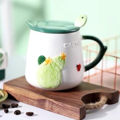 Cups Creative Ceramic Mug With Lid Spoon Household Water Cup Office Womens Coffee Mugs High-Value Cute Embossed Design