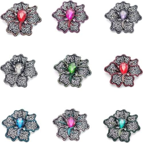 PD BROOCH 2021 New Exaggerated Retro Water Drop Glass Flower High-end Brooch Clothing Accessories Wholesale Brooches for Women